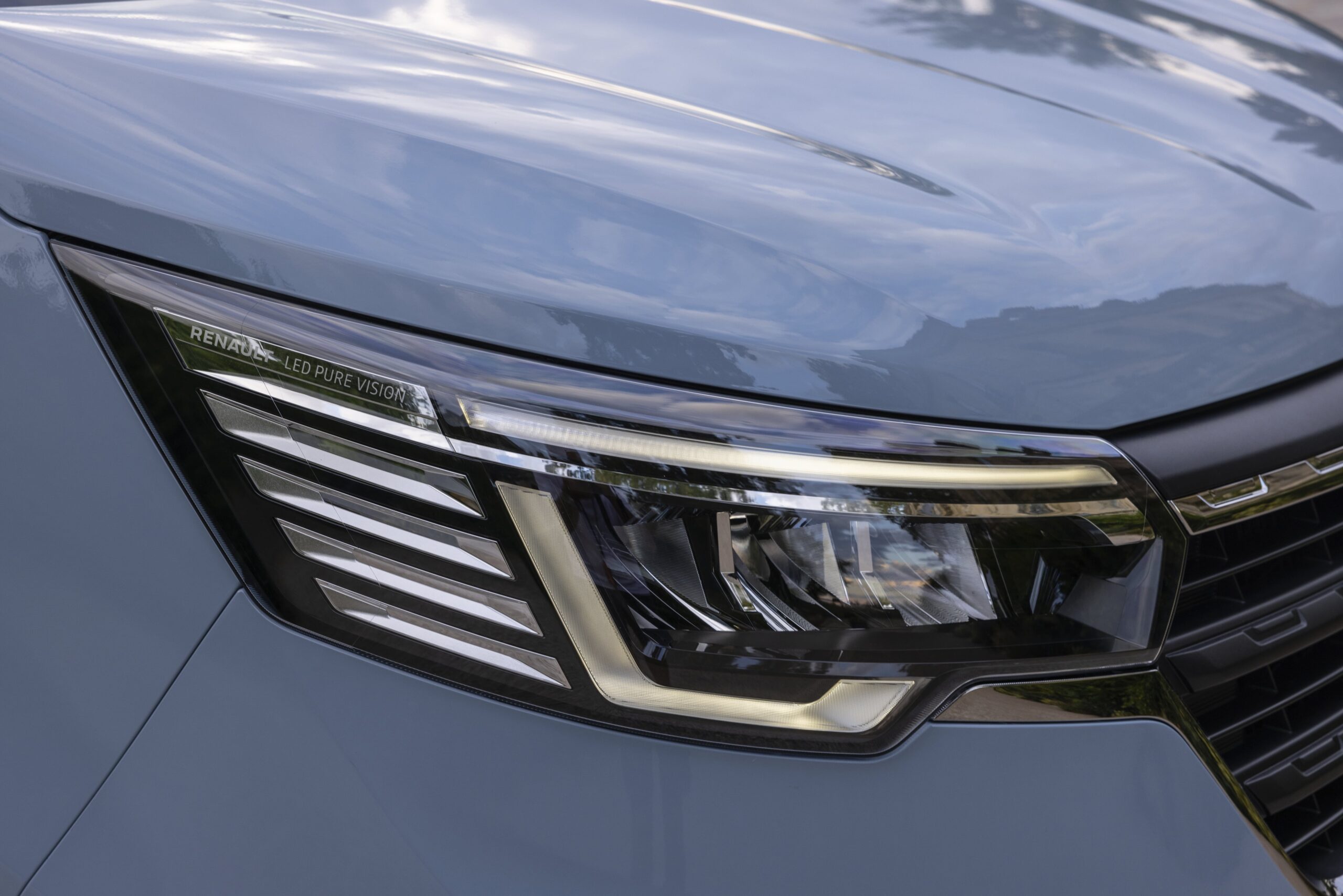 Renault Trafic koplamp