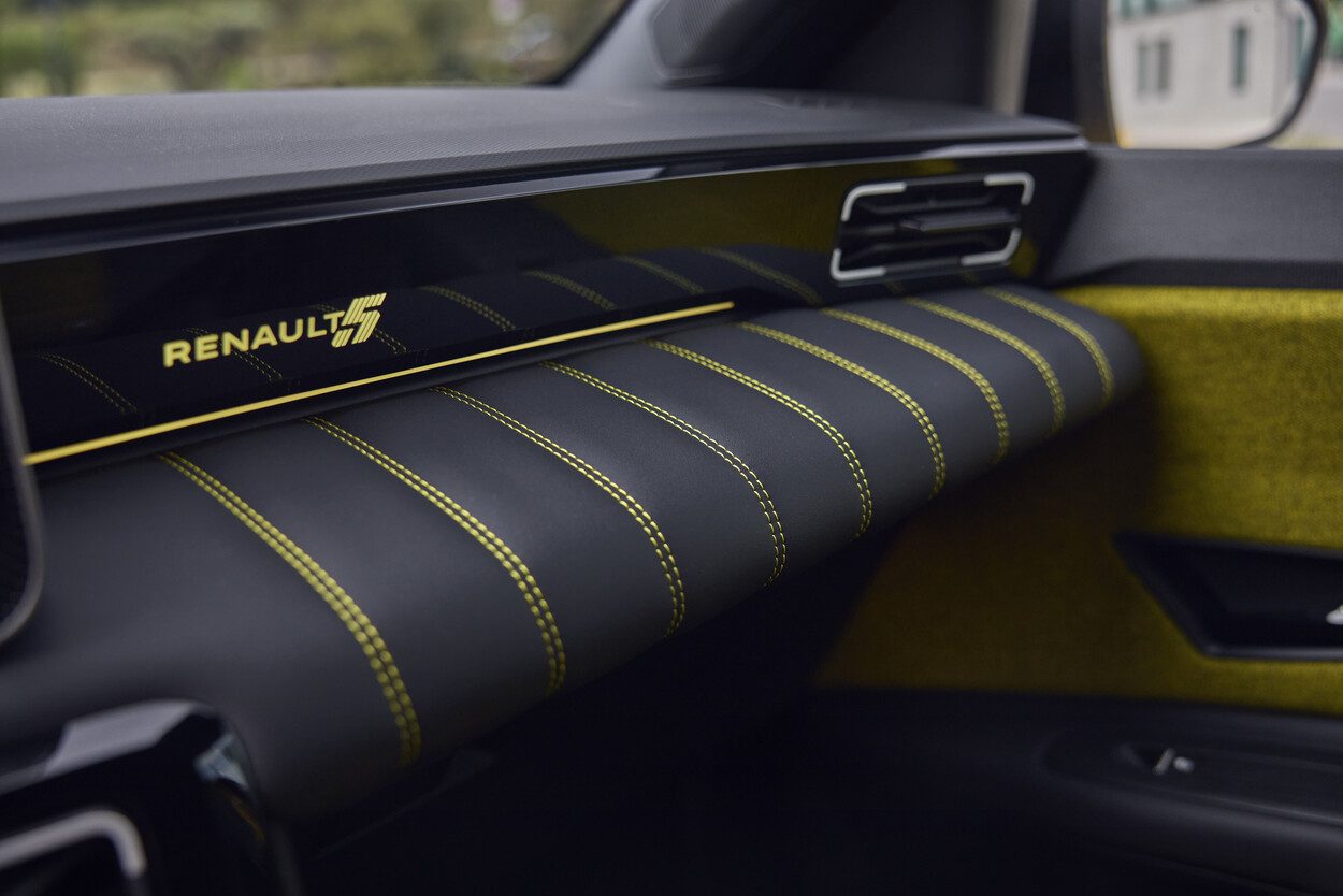 Renault 5 bekleding dashboard