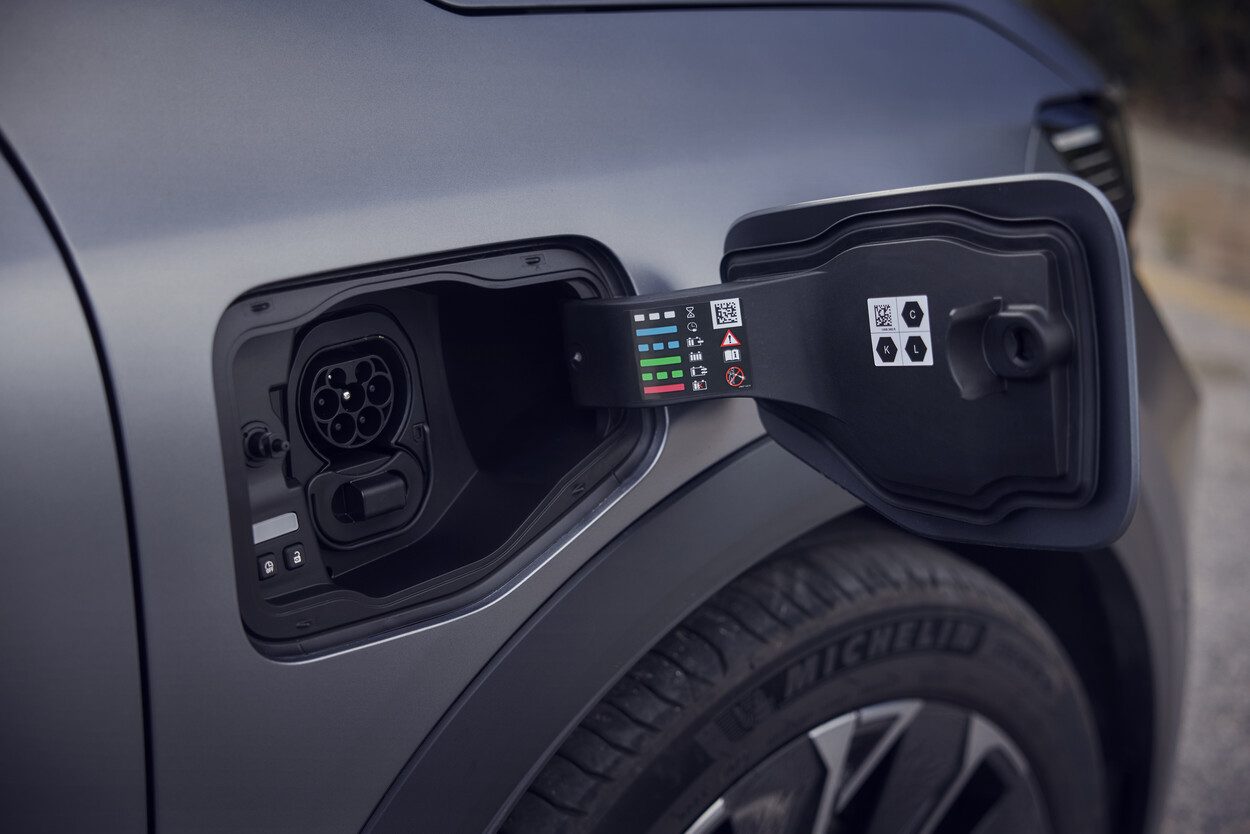 Renault Scenic Electric opladen