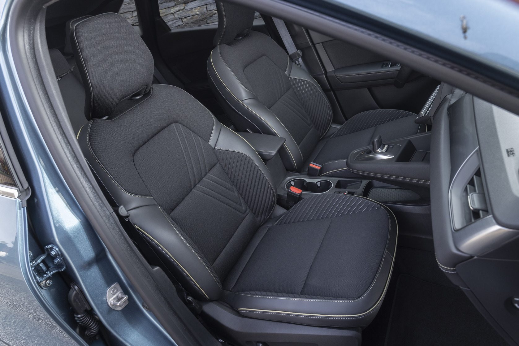 Renault Symbioz voorstoelen