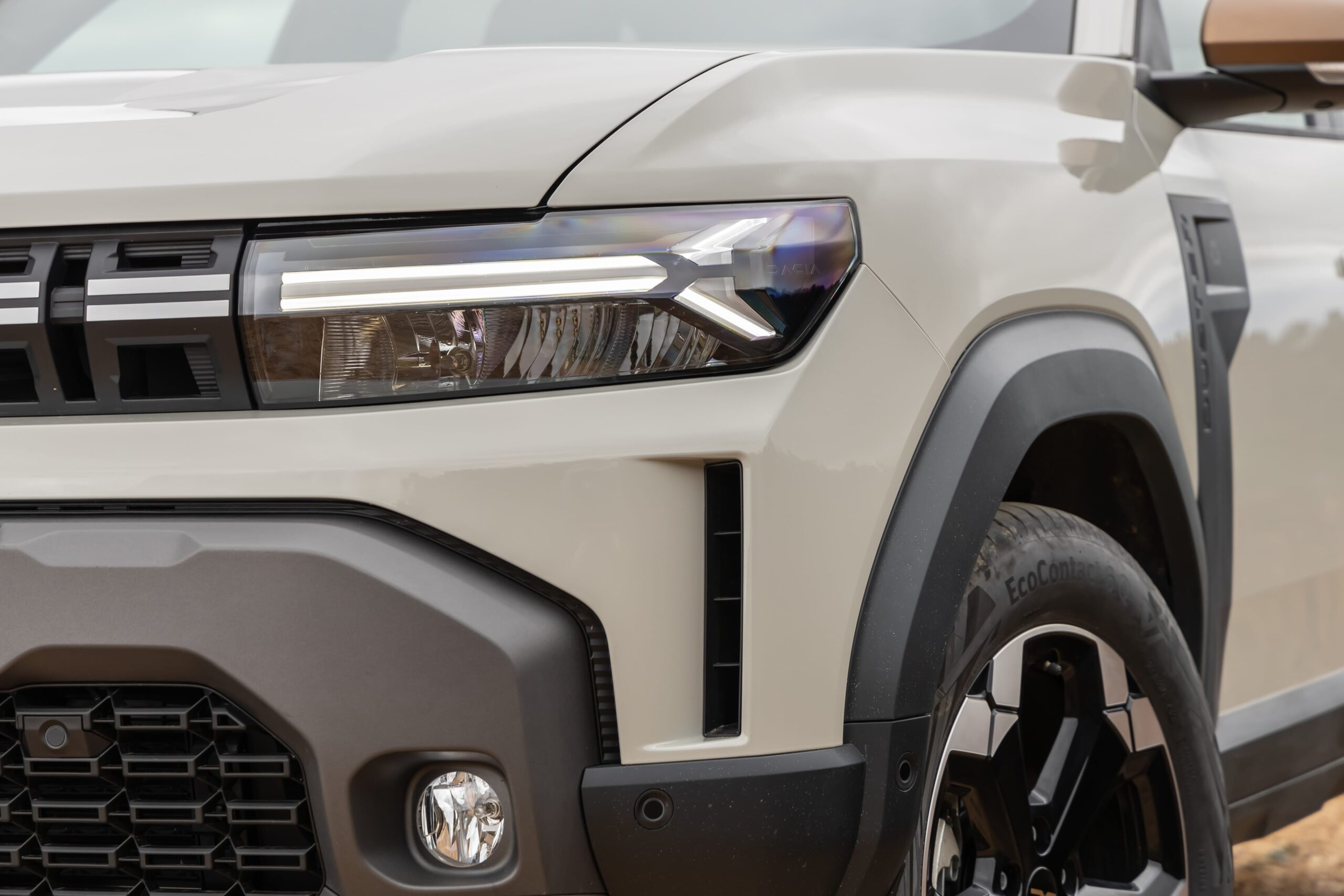 Dacia Duster Extreme koplamp