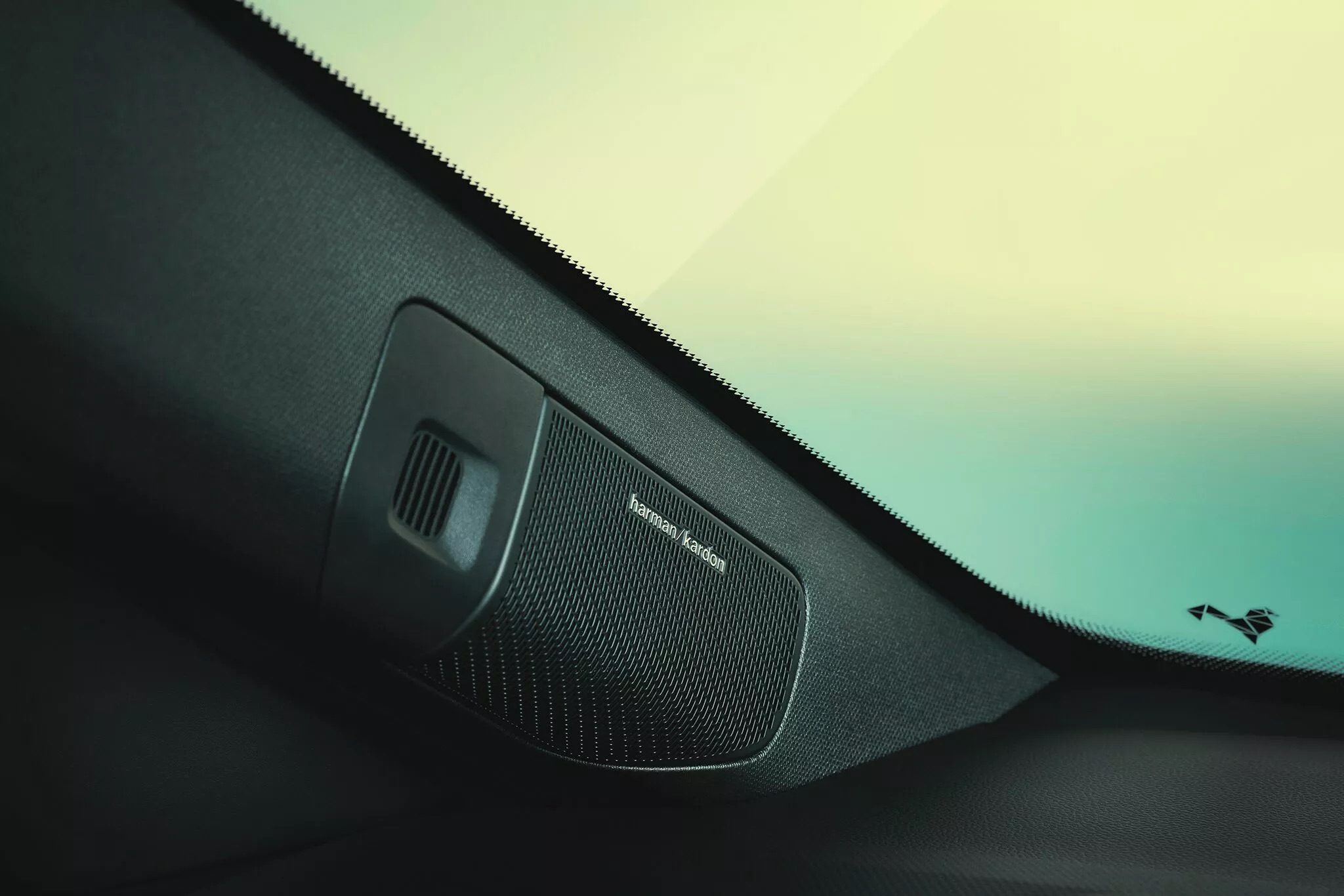 Renault 4 Harman Kardon audio systeem