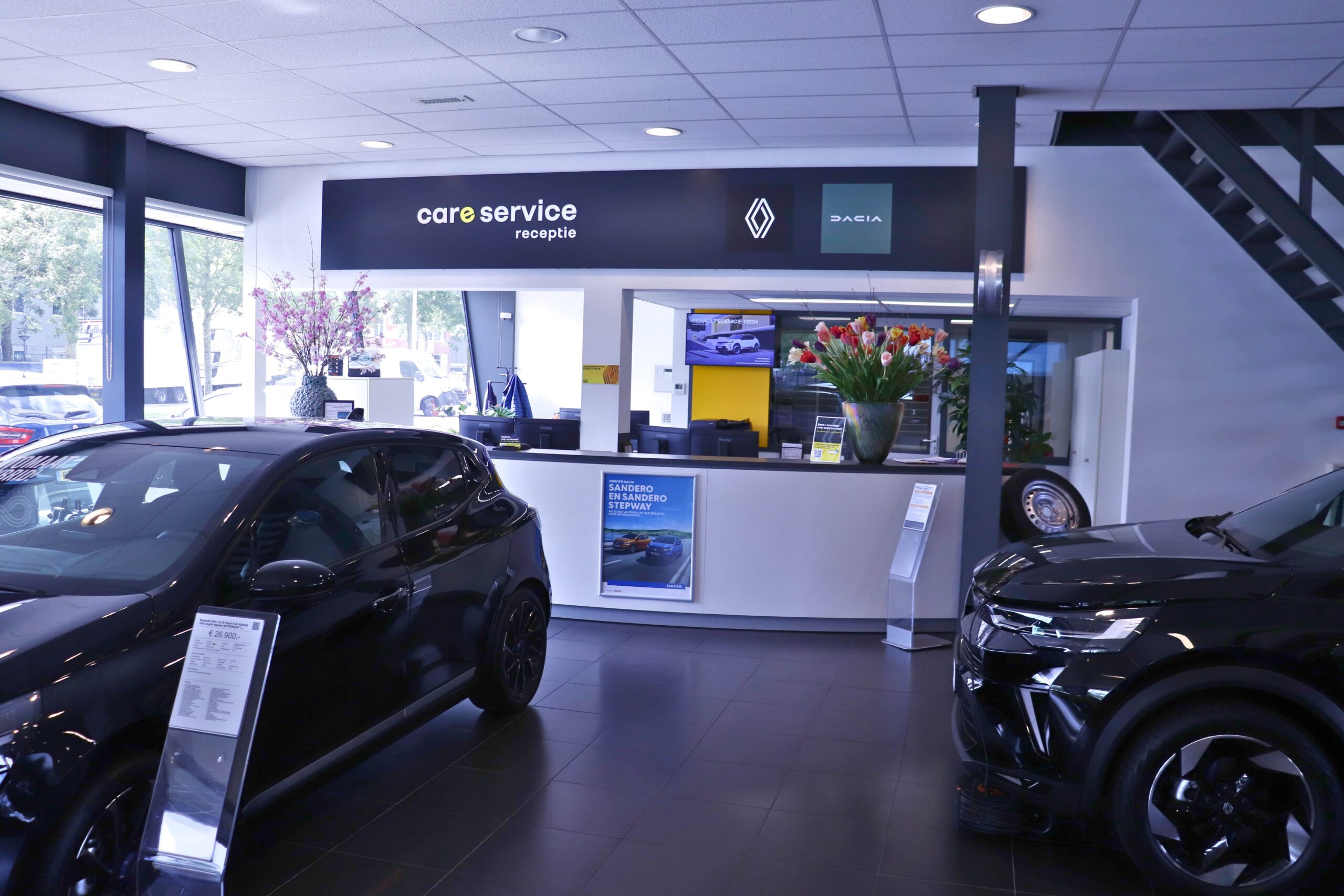 Renault dealer Hoofddorp servicebalie