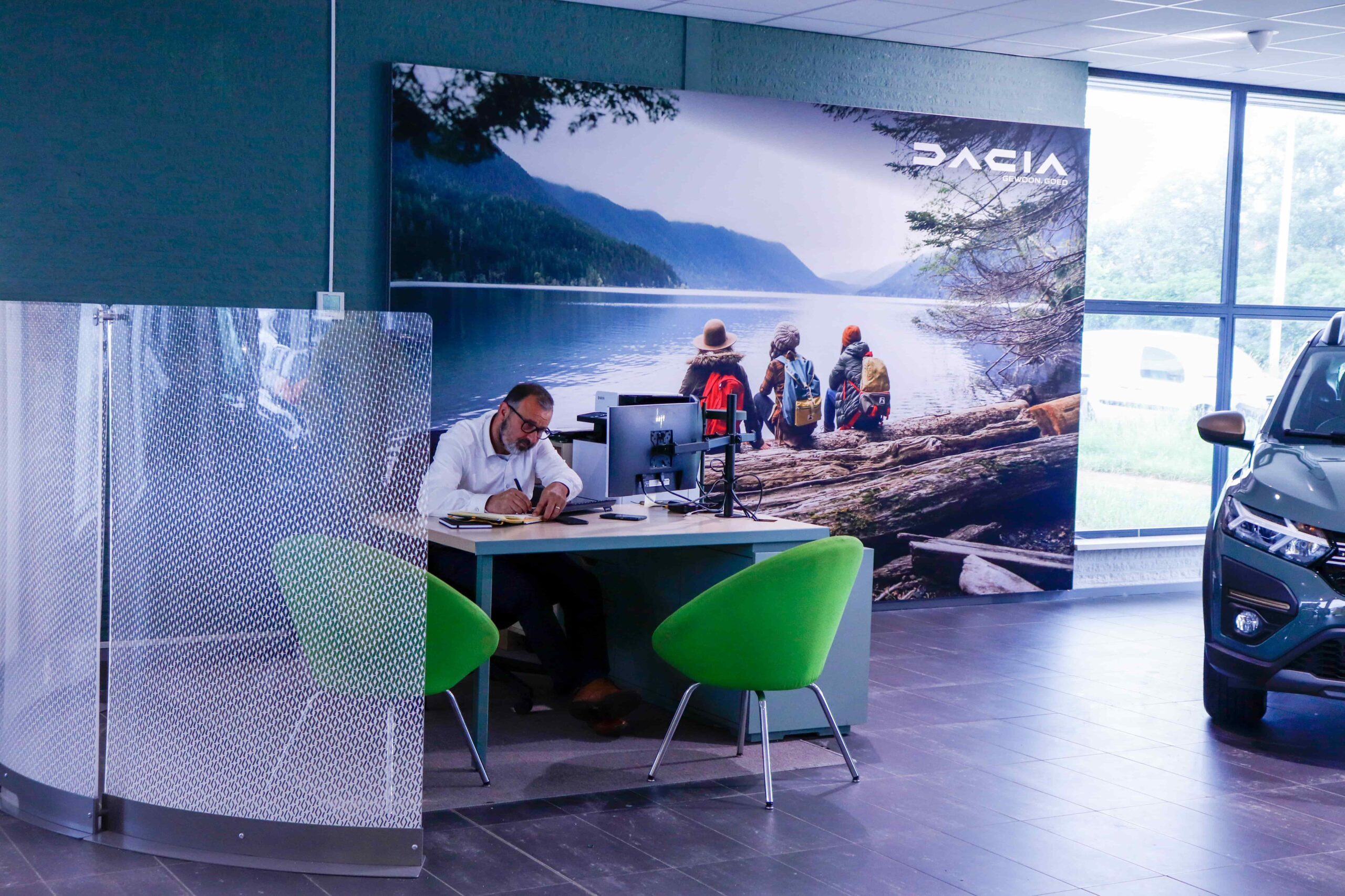 Dacia Nieuwendijk Zaandam Ali